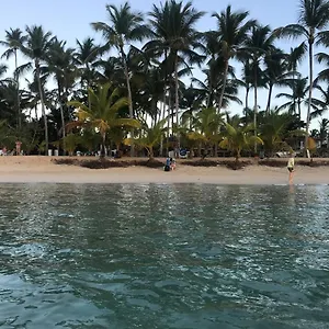 Cozy Oceanfront Villa With Direct Beach Access Las Terrenas